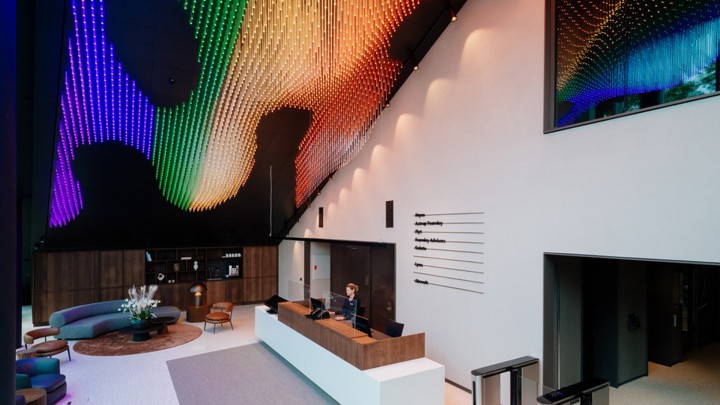 FLYT utviklet av VOID i samarbeid med Plexon